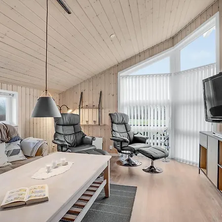 Casa vacanze Awesome Home In Tarm With Sauna *