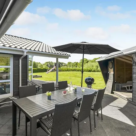 Awesome Home In Tarm With Sauna Casa vacanze *
