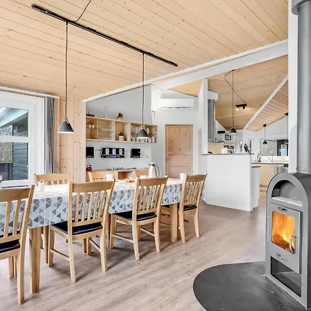 Awesome Home In Tarm With Sauna * Tarm